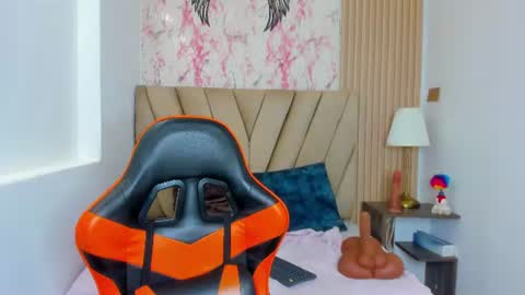 Sweet Thais  online show from July 23, 1:58 am