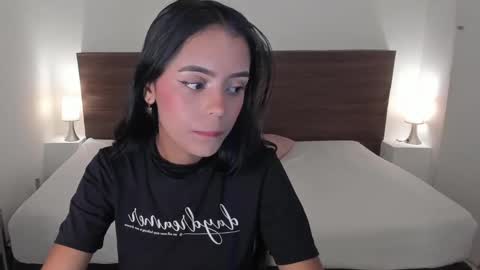 thaliafrost online show from December 28, 11:52 am