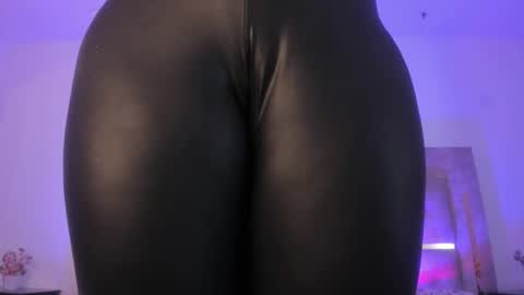 Thamara online show from December 15, 4:23 pm