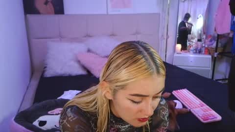   online show from May 30, 2:42 am