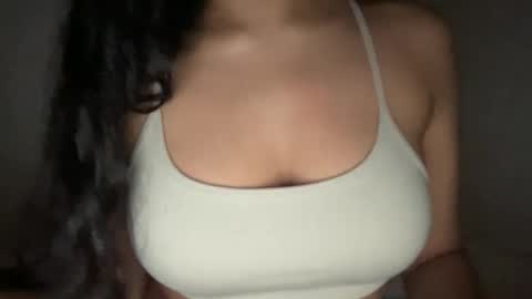 Melanie online show from March 2, 5:08 am