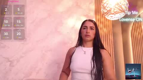 THAYSSA ROSS online show from July 11, 7:58 pm