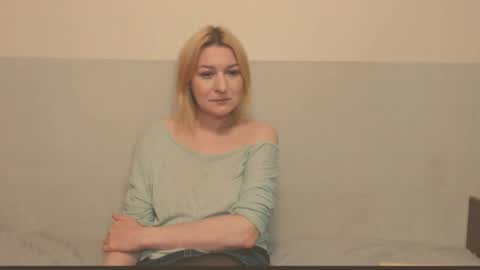 Eva online show from May 14, 11:43 pm