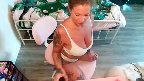 lina luna online show from June 14, 6:41 pm