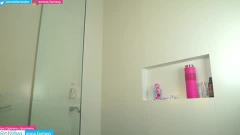 Anna online show from December 5, 1:14 am