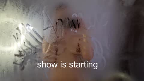 Anna online show from March 1, 6:29 pm