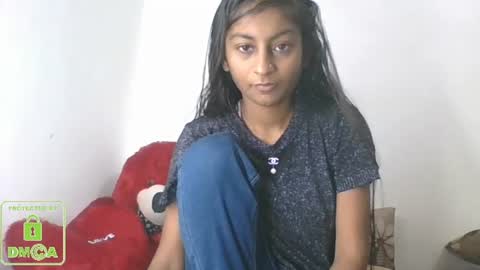Snapshot of the_right_girl chatting on December 23, 5:49 am Suzan Sexy online show from December 23, 5:49 am