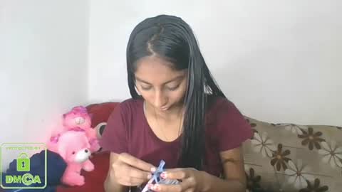 Snapshot of the_right_girl chatting on January 22, 8:07 am Suzan Sexy online show from January 22, 8:07 am