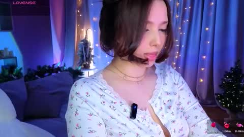 Lucy online show from December 21, 1:59 pm