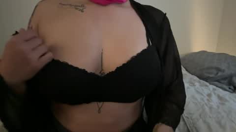 Bella Rosa online show from April 29, 9:20 pm