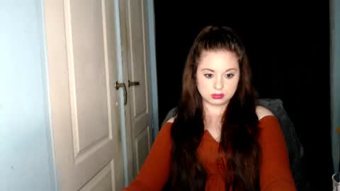 raissa online show from June 27, 1:50 pm