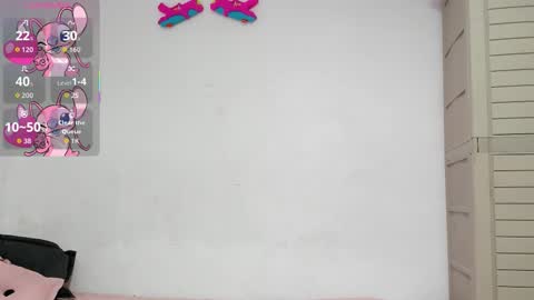 TheChicaNextDoor  online show from December 19, 4:54 pm