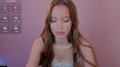 Olivia online show from June 4, 8:13 pm