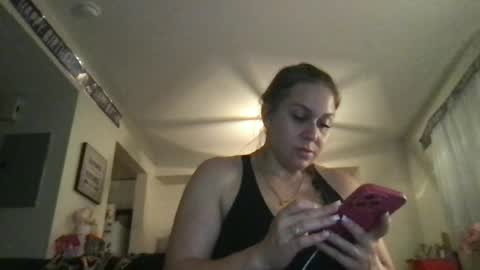 Masked Milf Christina online show from July 11, 3:17 am