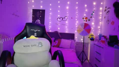 TheFarmergirl online show from September 9, 3:28 am