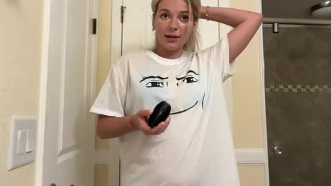 thelexirose online show from June 20, 2:15 am