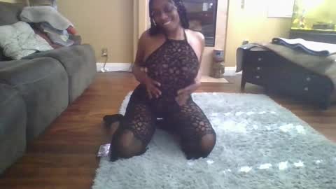 Snapshot of thenaturalgoddess chatting on February 23, 6:18 pm TheNaturalGoddess online show from February 23, 6:18 pm