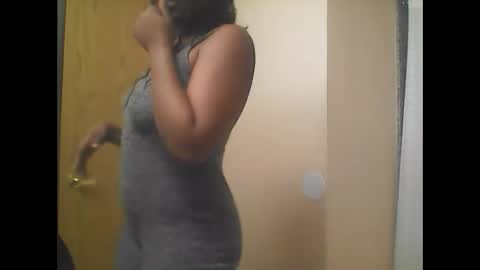 Snapshot of thenaturalgoddess chatting on February 3, 4:04 am TheNaturalGoddess online show from February 3, 4:04 am