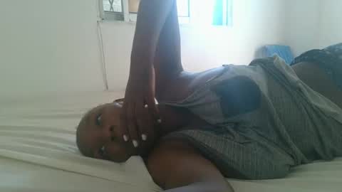 Call me Taliee online show from December 16, 6:10 am