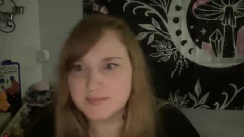 Ariel online show from March 5, 12:16 am