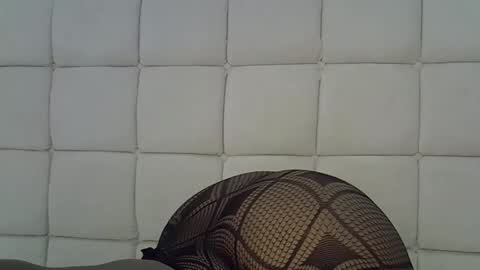 thic online show from December 21, 11:25 am