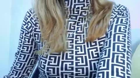 sara online show from January 17, 4:09 am