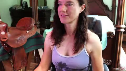 ThornburyRose online show from June 24, 5:12 pm