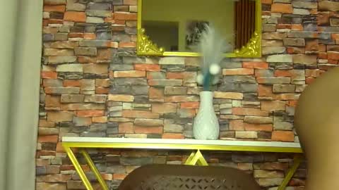 thotiana007 online show from November 26, 9:43 am