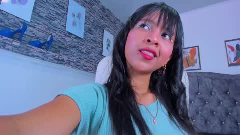 Snapshot of tiana_glowxxx chatting on February 26, 7:08 pm Tiana online show from February 26, 7:08 pm