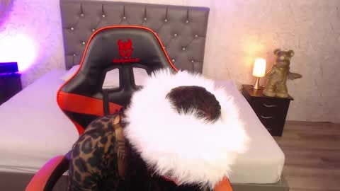 LIA online show from May 2, 2:09 pm