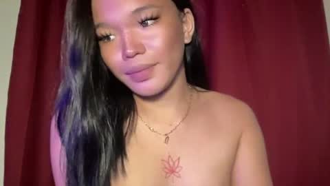 Ms. Tiara online show from August 5, 1:45 am