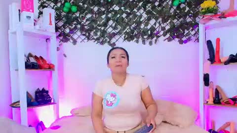 Tifanny Nails  online show from June 22, 6:16 pm