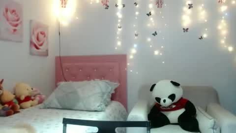 Tifany online show from March 10, 10:52 am