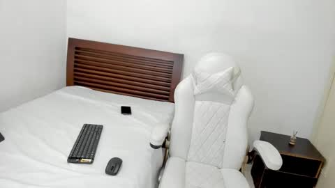 tifanymonroehot online show from November 16, 11:54 am