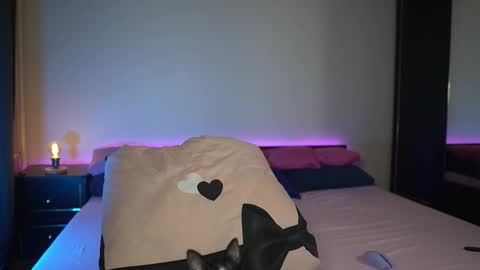 Tiffany online show from February 12, 9:49 pm