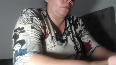 Tiffany online show from February 7, 6:24 am