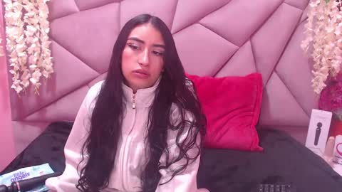Snapshot of tiffani_hott_ chatting on January 11, 3:13 am TIFANI online show from January 11, 3:13 am