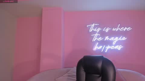 Tiffanny Sins online show from August 6, 4:08 am