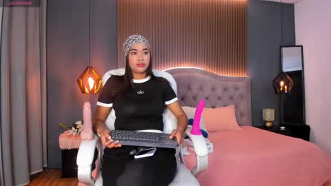 tiffany__charm_ online show from January 8, 3:21 am