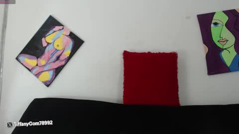 Snapshot of tiffany_gomez9 chatting on December 26, 1:51 am Tiffany online show from December 26, 1:51 am