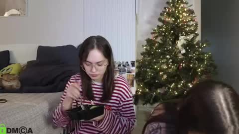 Snapshot of tiffany_loong chatting on January 21, 10:51 pm tiffany online show from January 21, 10:51 pm