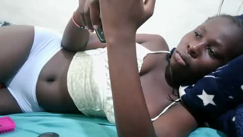tight_pussie online show from July 11, 12:27 pm