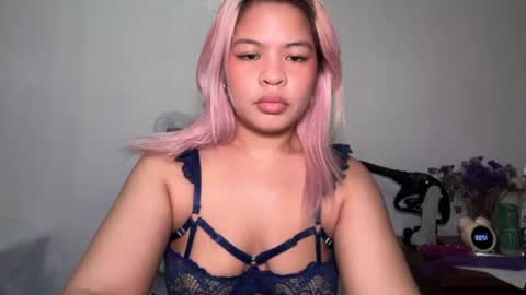 Tina online show from May 11, 4:04 pm