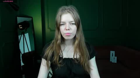 tina_tayllor__ online show from June 5, 10:16 pm