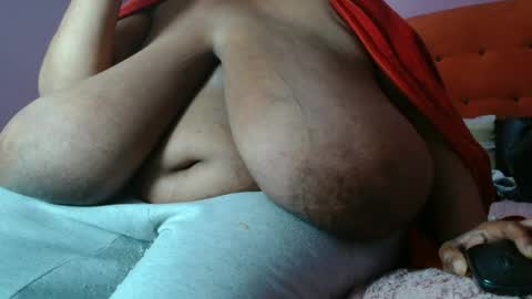 tinagiant online show from July 31, 1:56 pm