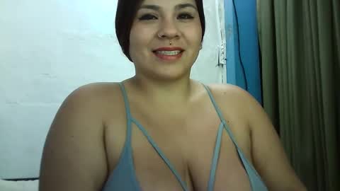 Snapshot of tintal_jers chatting on March 6, 5:35 am tintal jers online show from March 6, 5:35 am