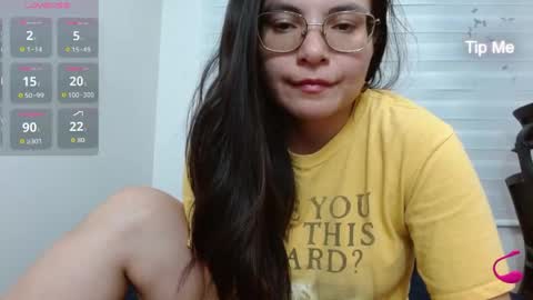 Tiny Caroline online show from April 19, 4:56 am