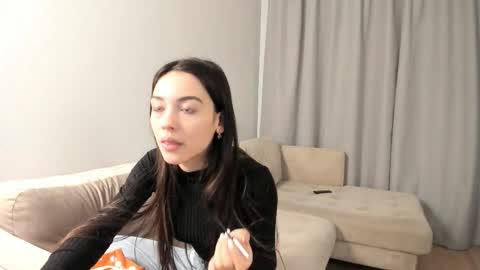 Jane online show from February 3, 6:45 pm