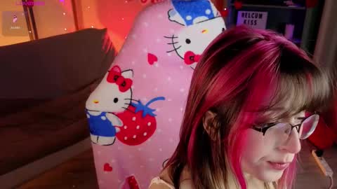 Soffi online show from February 23, 3:44 pm