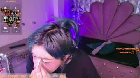 toky         online show from October 23, 7:53 pm